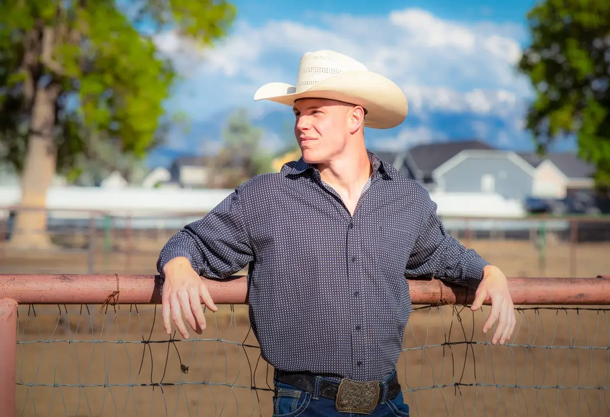 Como Usar Camisa Country Masculina: Guia Completo para um Estilo Country Autêntico