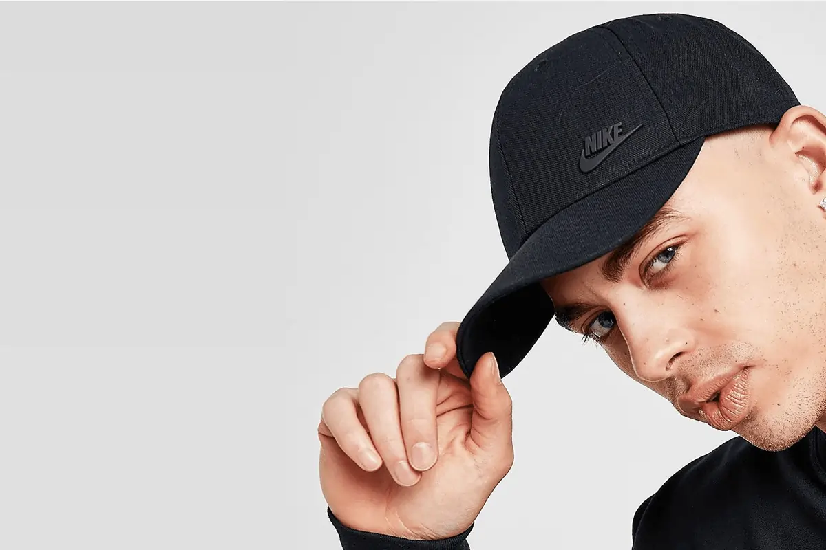 Boné Nike Masculino: Como Escolher o Modelo Perfeito para Seu Estilo