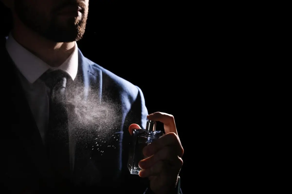 Perfume Essencial Masculino: Top 10 Fragrâncias para Homens Modernos