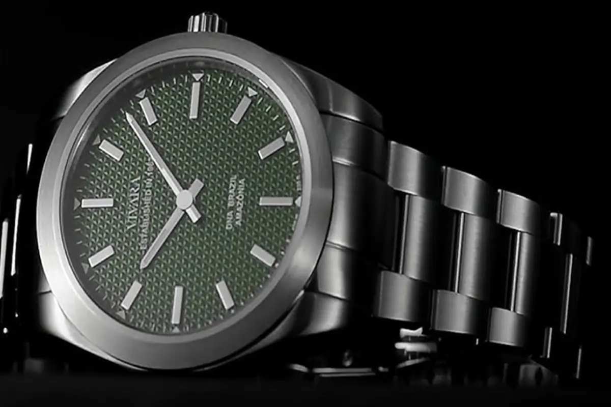 Relógio Vivara Masculino: Elegância e Sofisticação no Pulso