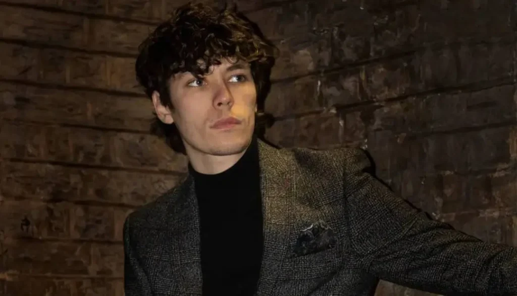 Como se Vestir no Estilo Dark Masculino