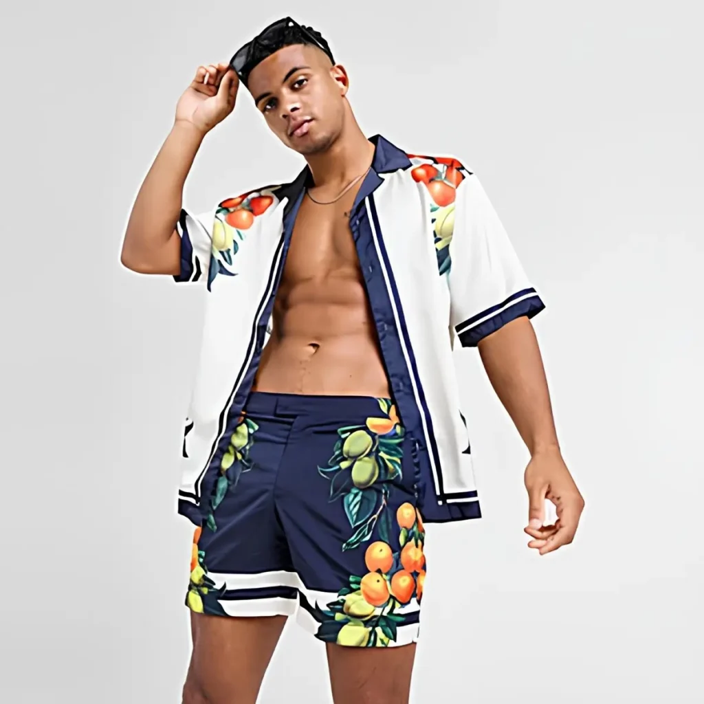 shorts de banho estampado