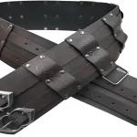 Cintos de Couro Largos O Retorno Triunfal dos Acessórios Masculinos Inspirados nos Anos 70 4